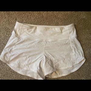 lululemon speed up high rise shorts 4inches